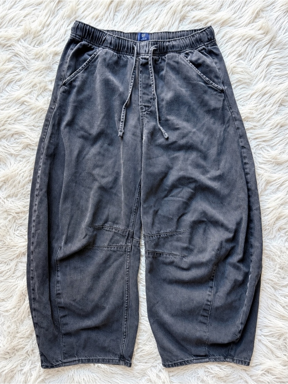 Gap UltraSoft Denim Barrel Jeans M Washed Black Pull On Drawstring Baggy
